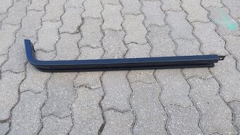 Dacia Dokker – Lišta pojezdu levá 3ks - 9