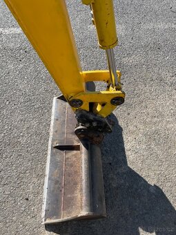 Minibagr Yanmar SV08 rychloupínač 4x lžíce. TOP - 9