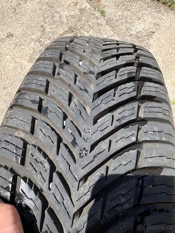 Prodám kola s celoročními pneumatikami 185/65 R15, 5x100 R15 - 9