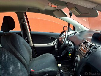 Toyota Yaris 1.3 VVT-i 74kw 5dv. - 9