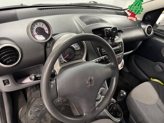 Peugeot 107, r. 2006, jen 88000 km, klimatizace - 9
