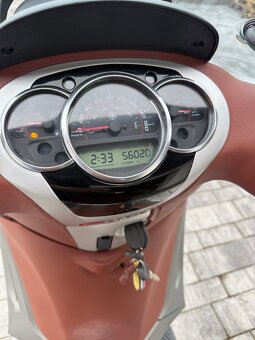 Piaggio Beverly 350 Sport touring - 9