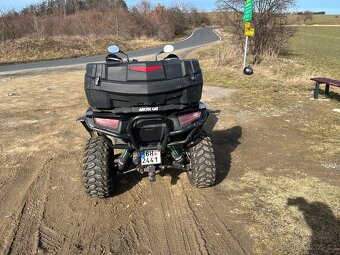 čtyřkolka Arctic cat - 9