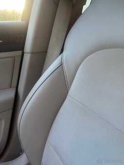Škoda Superb 3.6 228 000 km Serviska - 9