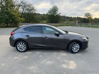 Mazda 3 2,0 Skyactiv-G165 Revolution v top stavu - 9
