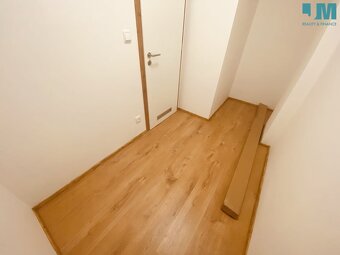 Pronájem byty 1+ KK, 60 m2 - Třebíč - Borovina, ev.č. 01777 - 9