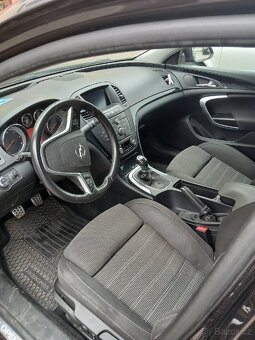 Opel insignia - 9