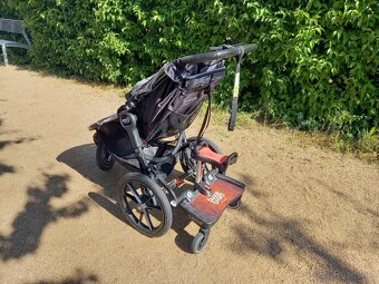 Kočárek Baby Jogger Summit X3 + stupátko - 9
