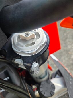 Ktm XC125 , r.2024 , najeto pouze 38Mth , TOP stav - 9