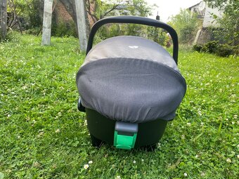 Prodám autosedačku Joie s otočnou základnou - 9