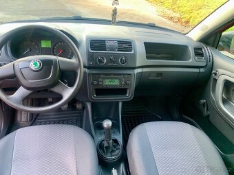 škoda fabia 1.4 16V kombi 113tkm,2011,serviska krásná - 9