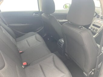 Peugeot 308, 1,6 HDi (82 kW), klimatizace, nízká spotřeba - 9