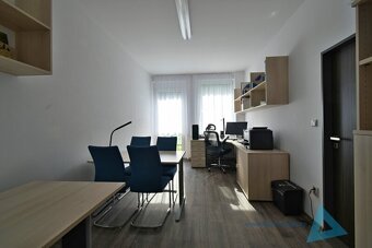 Výhodná koupě moderního bytu 2kk v srdci Krkonoš - 9