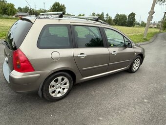 Peugeot 307 - 9