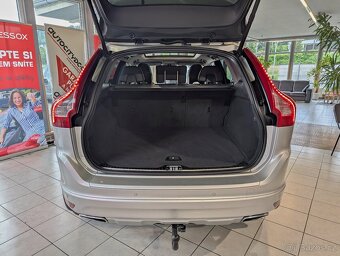 Volvo XC60 2.0 D4 140kW A/T SUMMUM - 9