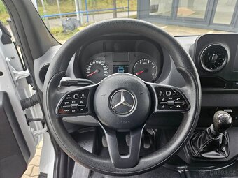 Mercedes-Benz Sprinter L4H2 6 míst 2.0 315 CDI  110 KW - 9