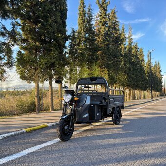 Elektrická nákladní trojkolka i s kabinou-motor 3500 W nová - 9