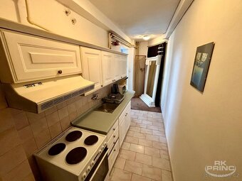 Pronájem velkorysého bytu 1+1 o ploše 60 m² Ulice Pod Atelie - 9