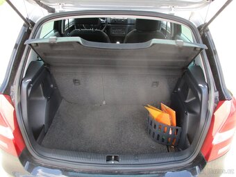 Škoda Fabia 1,2TSI 63kW GLX Klima DPH 2015 - 9