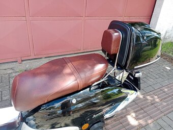 Skútr 125 retro - 9
