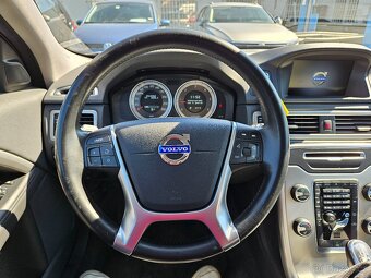 VOLVO V70 2.0 D4 120KW 5VÁLEC 2013 - 9
