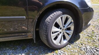 Škoda Octavia 1.6tdi - 9