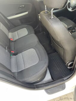 Kia ceed Sw 1,6 GDI 99kw Exclusive - 9