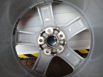 ALFA ROMEO STELVIO sada kol s pneu - 9