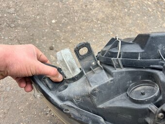 BMW E81/E87 levé xenon světlo 7170291 - 9