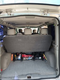 Renault Trafic Passenger 2.0 84kw - 9
