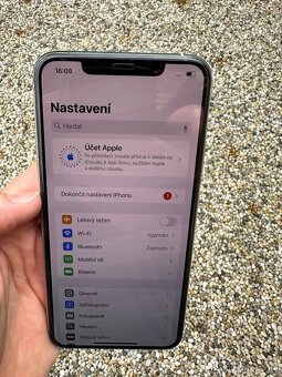 iPhone 11 pro max 512GB - baterie 100% - 9
