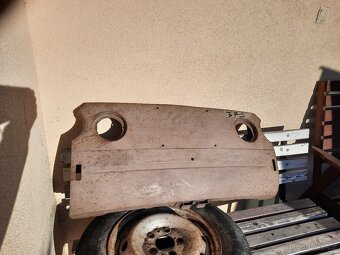 Fiat 850 Spider predná časť ,zadní panel Fiat 850 Sport Coup - 9