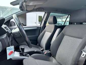 Opel Astra H combi 1,6 16V, 2010 - 9