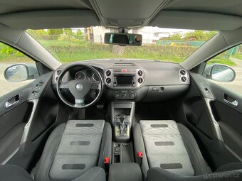 VW Tiguan 2.0 TDi DSG 4x4,Serviska,Senzory - 9