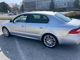 Škoda superb 2 2.0tdi 125kW 2010 - 9