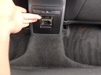 Škoda Octavia 3 2.0TDI 110kW DSG 10/2019 137tis.km1.MAJITEL - 9