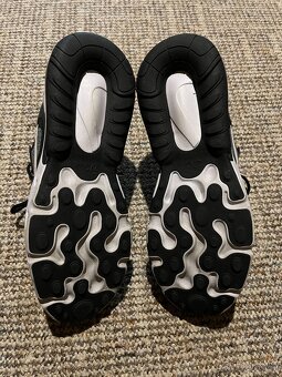 Nike Air Max 270 React, velikost 40 - 9