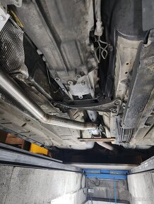 BMW E46 320D 110kw + chip - 9