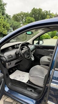 CITROEN C8 2.0HDI 100kw. 7-MIST - 9