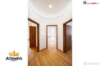 K pronájmu, bytu 3+kk, ul. Karla IV. 92/1, centrum města Čes - 9