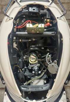 Skútr retro Znen 125 - 9