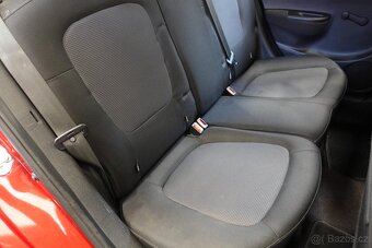Hyundai I20 1.2i , 62 kW benzín, 2014 - 9