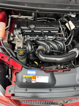 Ford Focus 1.6 benzin,Ghia,2007 - 9