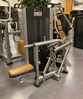 Life Fitness stroje - 9