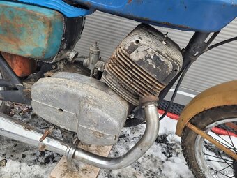 ČZ 350/472 - 9