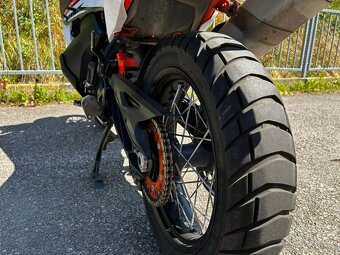 KTM 890 Adventure R - 9