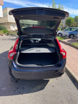 Volvo v60 2017. - 9
