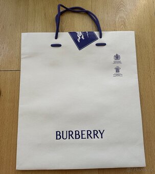 Papírové tašky značky BURBERRY - 9