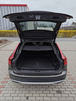 Volvo V90 Cross Country, DPH - 9