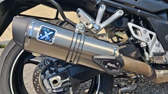 SUZUKI GSX 1250 FA - 9